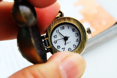 复古元素与爱情物件的完美融合——葫芦爱品牌解析